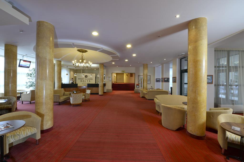 Hunguest Grandhotel Galya Galyatető Exteriör bild