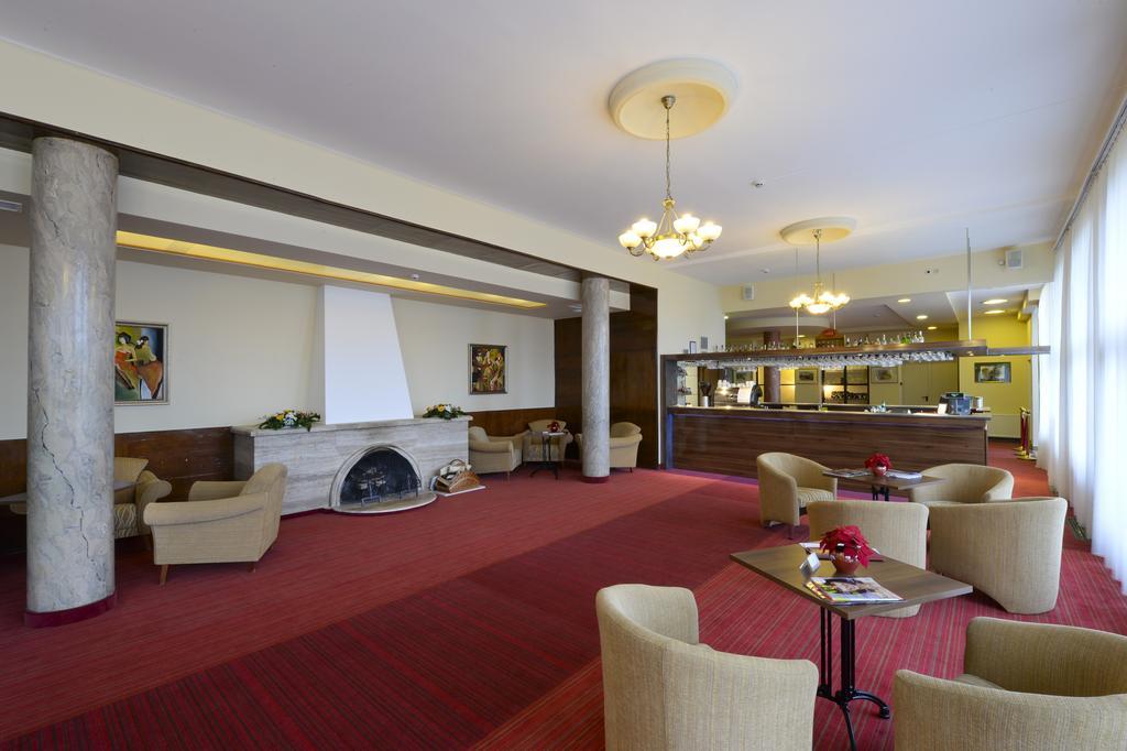 Hunguest Grandhotel Galya Galyatető Exteriör bild